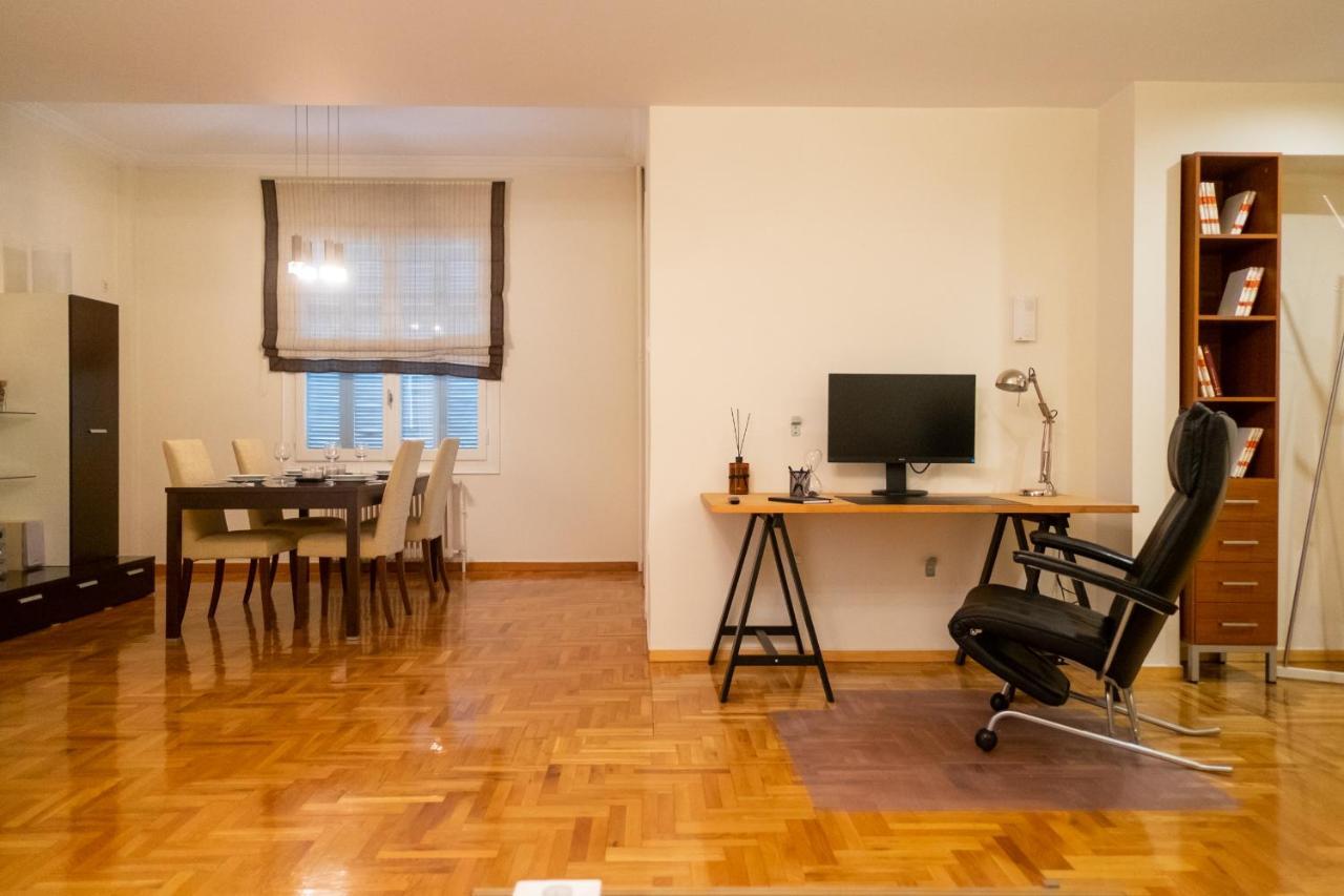 Two Bedroom Apt In Syntagma - Ermou Area Athén Kültér fotó