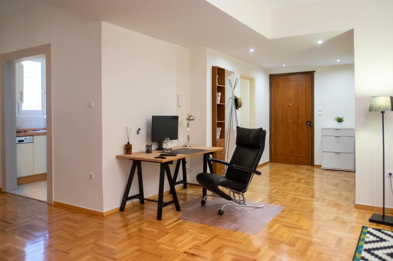 Two Bedroom Apt In Syntagma - Ermou Area Athén Kültér fotó